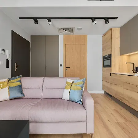 Lux Plac Wolnosci 6 In Old Town By Renters Prestige