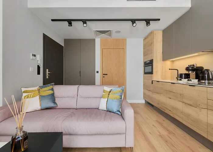 Lux Plac Wolnosci 6 In Old Town By Renters Prestige