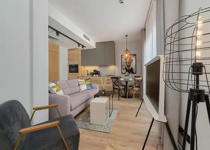 Lux Plac Wolnosci 6 In Old Town By Renters Prestige
